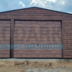 Garaż blaszany 9×6 dwuspad drewnopodobny z pomieszczeniem gospodarczym