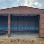 Garaż blaszany 9×6 dwuspad drewnopodobny z pomieszczeniem gospodarczym