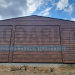 Garaż blaszany 9×6 dwuspad drewnopodobny z pomieszczeniem gospodarczym