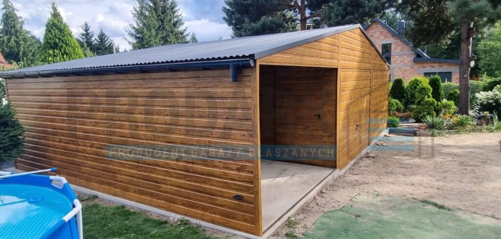 Garaż blaszany 9×6 dwuspadowy DREWNOPODOBNY PREMIUM