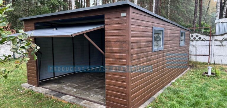 Garaż blaszany 4×6 spad w tył DREWNOPODOBNY