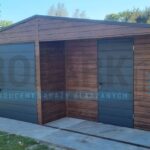 Garaż blaszany 6×5 DWUSPAD CIEMNY ORZECH Z WNĘKĄ