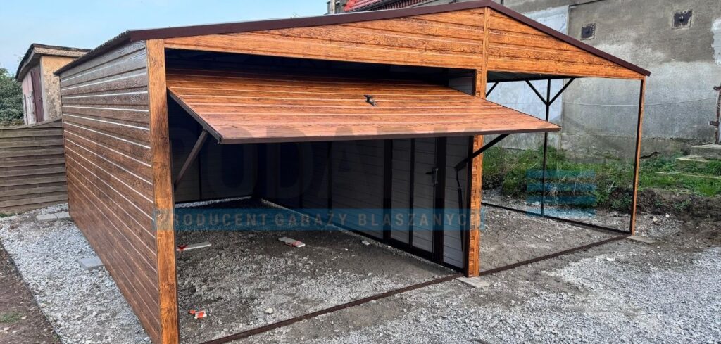 Garaż blaszany 3×5.5 + wiata